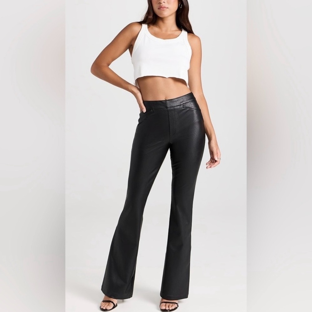 Spanx Leather Like Flare Pants Luxe Black Pull On Women’s Sz L - Picture 2 of 16